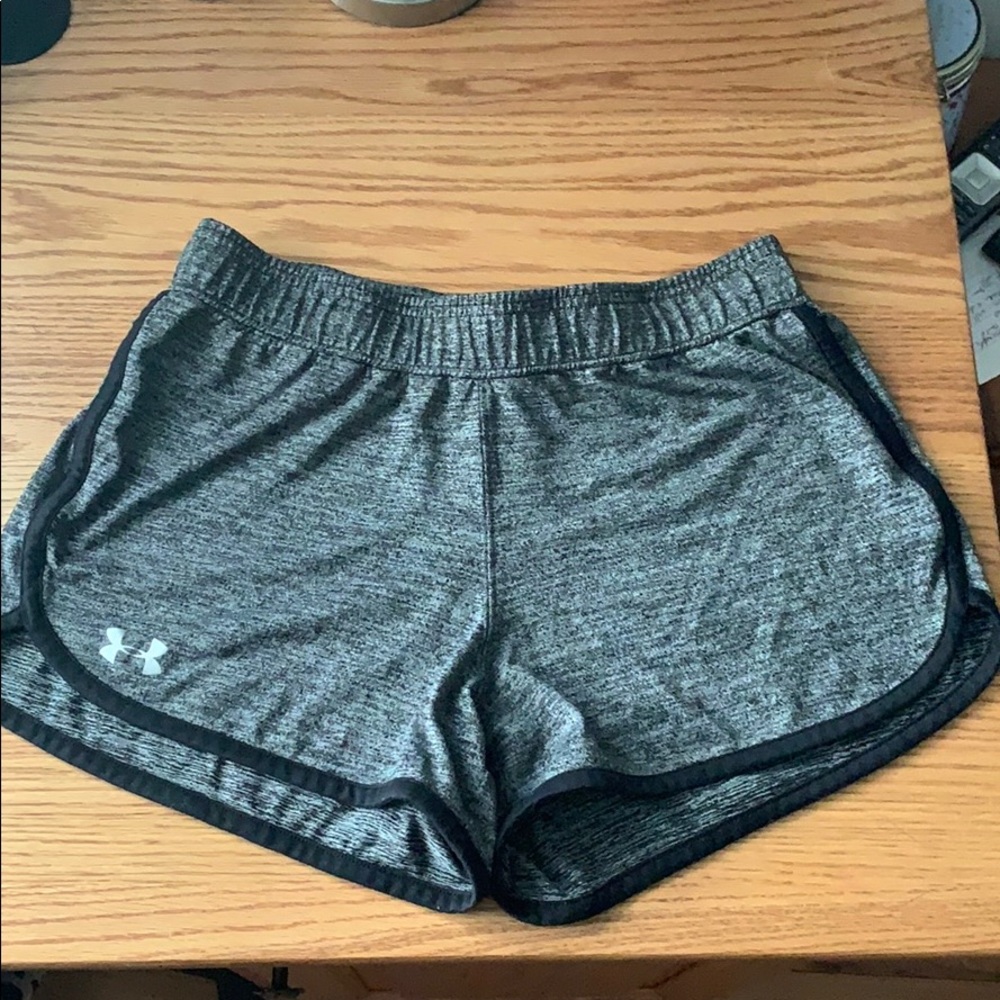 Under Armour Shorts (Heathered Gray)